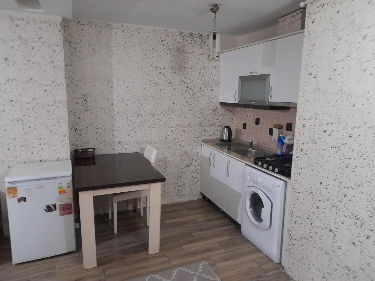 Beylikduzu Gunluk Kiralik Daire Apartment - Istanbul — Photos 2